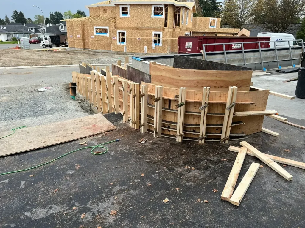 Plywood Curved Concrete Forms